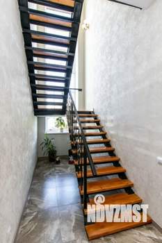 Дом 183м², 2-этажный, участок 8 сот.