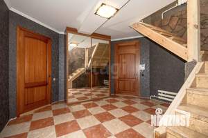 Дом 331м², 2-этажный, участок 12 сот.