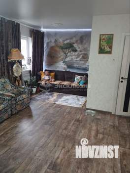 Дом 96м², 2-этажный, участок 5 сот.