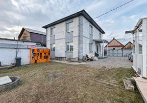 Дом 160м², 2-этажный, участок 8 сот.