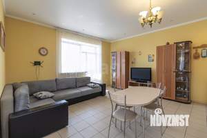 Дом 320м², 2-этажный, участок 15 сот.