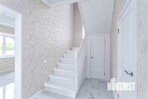 Коттедж 162м², 2-этажный, участок 9 сот.