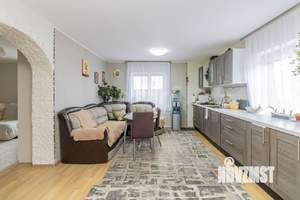 Дом 119м², 2-этажный, участок 6 сот.