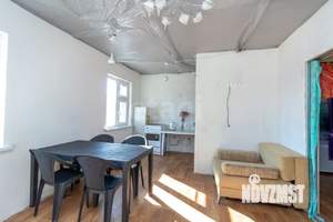 Дом 81м², 2-этажный, участок 10 сот.