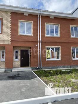 Таунхаус 90м², 2-этажный, участок 1 сот.