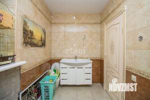 Дом 194м², 2-этажный, участок 9 сот.