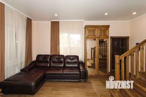 Дом 116м², 2-этажный, участок 8 сот.