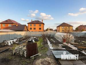 Дом 239м², 2-этажный, участок 10 сот.