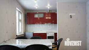 Дом 81м², 2-этажный, участок 10 сот.