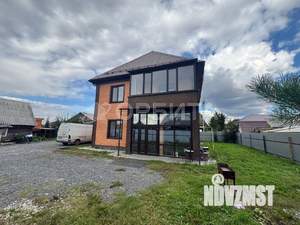 Дом 190м², 2-этажный, участок 8 сот.