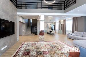 Дом 232м², 2-этажный, участок 15 сот.