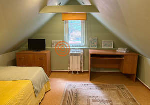 Дом 160м², 2-этажный, участок 8 сот.