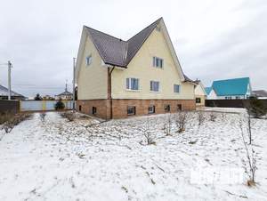 Дом 268м², 3-этажный, участок 15 сот.