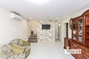 Дом 98м², 2-этажный, участок 8 сот.