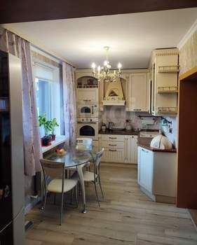 Дом 120м², 2-этажный, участок 7 сот.