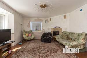 Дом 200м², 4-этажный, участок 10 сот.