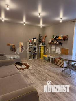 Дом 88м², 2-этажный, участок 6 сот.