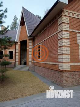 Коттедж 540м², 2-этажный, участок 15 сот.