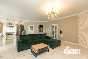 Дом 350м², 2-этажный, участок 9 сот.