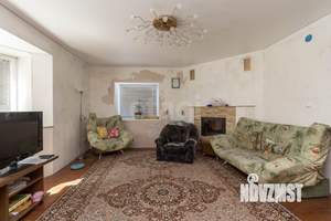 Дом 200м², 4-этажный, участок 10 сот.