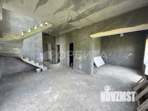 Дом 140м², 2-этажный, участок 9 сот.