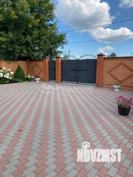 Коттедж 200м², 2-этажный, участок 5 сот.