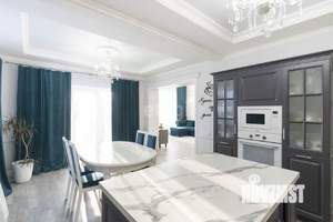 Дом 190м², 2-этажный, участок 6 сот.