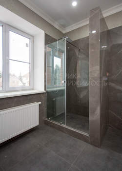 Дом 220м², 2-этажный, участок 15 сот.