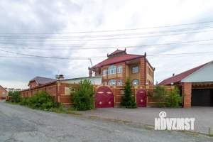 Дом 463м², 4-этажный, участок 12 сот.