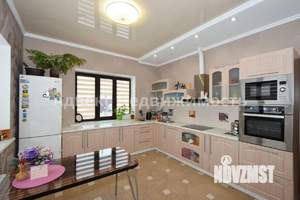 Дом 135м², 2-этажный, участок 10 сот.