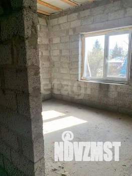 Дом 190м², 2-этажный, участок 5 сот.