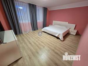 Коттедж 391м², 3-этажный, участок 7 сот.