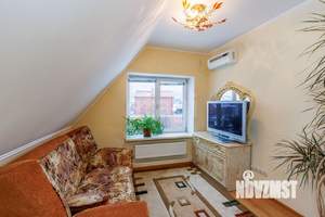 Дом 149м², 2-этажный, участок 10 сот.