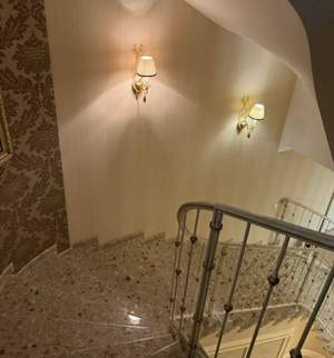 Дом 361м², 3-этажный, участок 7 сот.