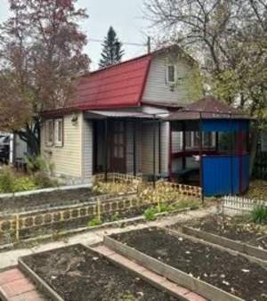 Дом 40м², 2-этажный, участок 4 сот.