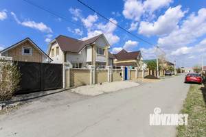 Дом 175м², 2-этажный, участок 10 сот.