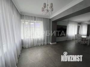 Дом 280м², 2-этажный, участок 15 сот.