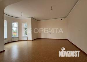 Дом 500м², 2-этажный, участок 10 сот.