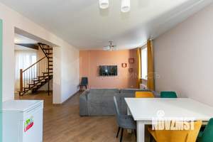 Коттедж 120м², 2-этажный, участок 6 сот.