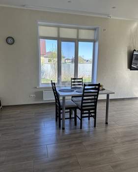 Дом 189м², 2-этажный, участок 9 сот.