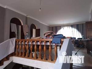 Коттедж 560м², 2-этажный, участок 10 сот.