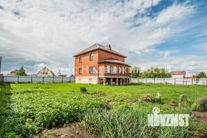 Коттедж 350м², 3-этажный, участок 10 сот.