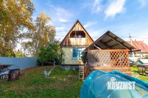 Дом 40м², 2-этажный, участок 6 сот.