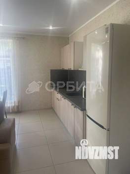 Дом 100м², 2-этажный, участок 6 сот.