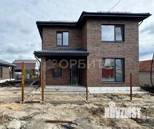 Дом 131м², 2-этажный, участок 4 сот.