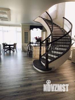 Коттедж 158м², 2-этажный, участок 6 сот.