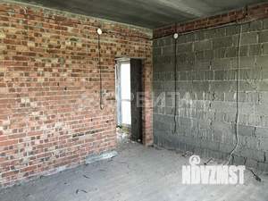 Таунхаус 160м², 2-этажный, участок 1 сот.