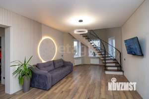 Дом 121м², 2-этажный, участок 6 сот.