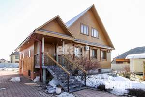 Дом 195м², 3-этажный, участок 15 сот.