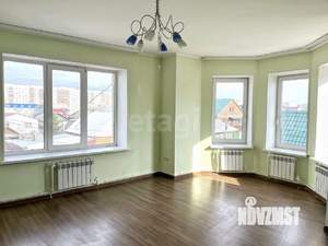 Дом 251м², 3-этажный, участок 6 сот.